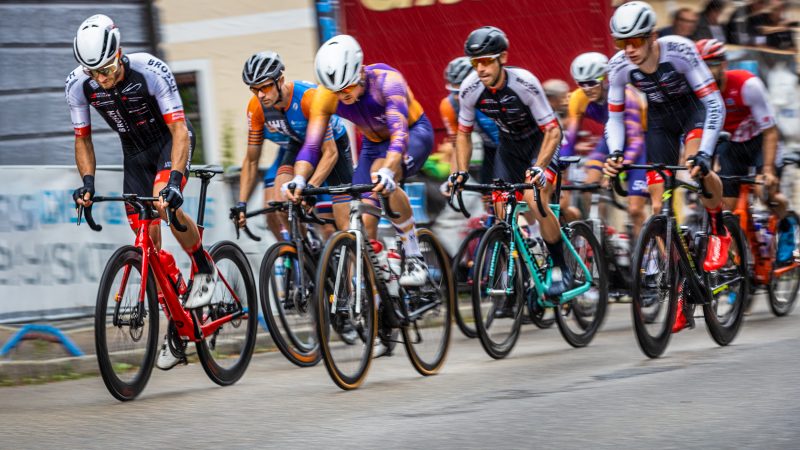 Road Cycling Criterion 8 EOSR2405 Edit Bearbeitet