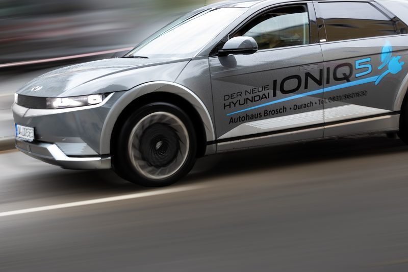 Road Cycling Criterion 22 EOSR3714 Bearbeitet