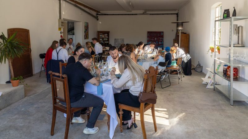 LK E Werk Dining 117