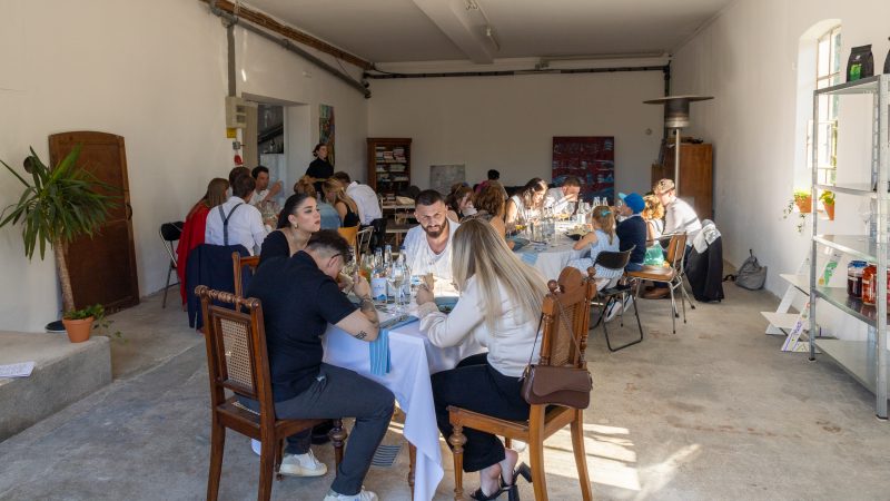 LK E Werk Dining 118