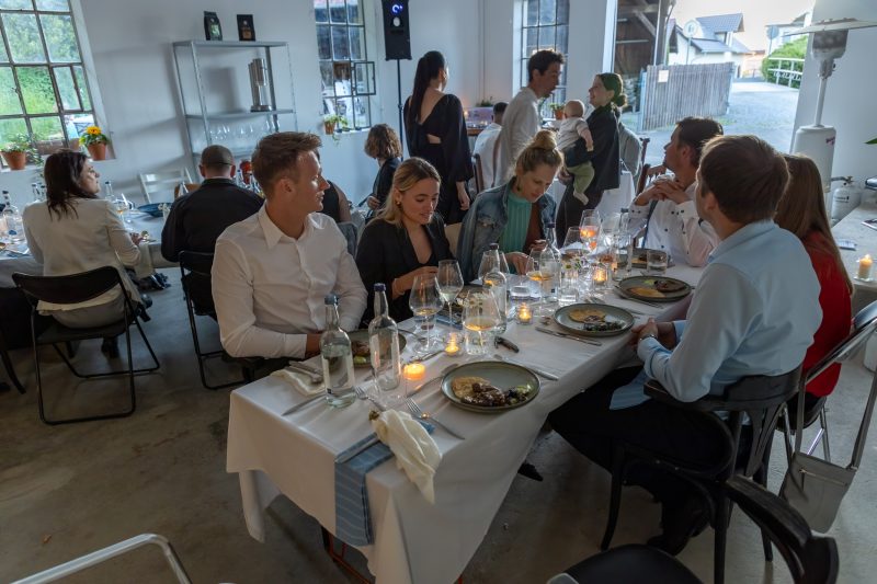 LK E Werk Dining 135