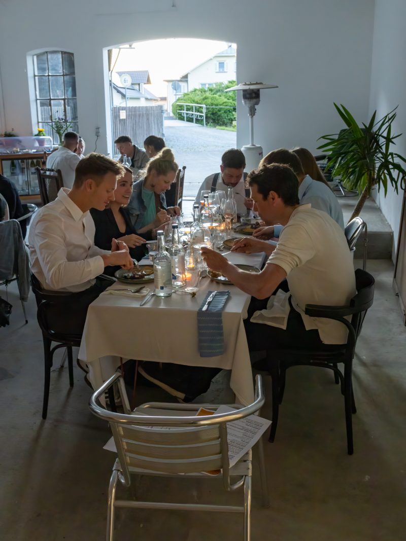 LK E Werk Dining 137